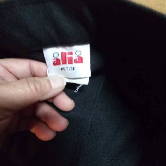 ALIA Slacks - Picture 4 of 5